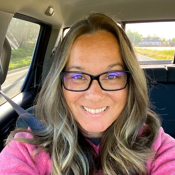 Meet your Posher, Alicia - Picture 1 of 1